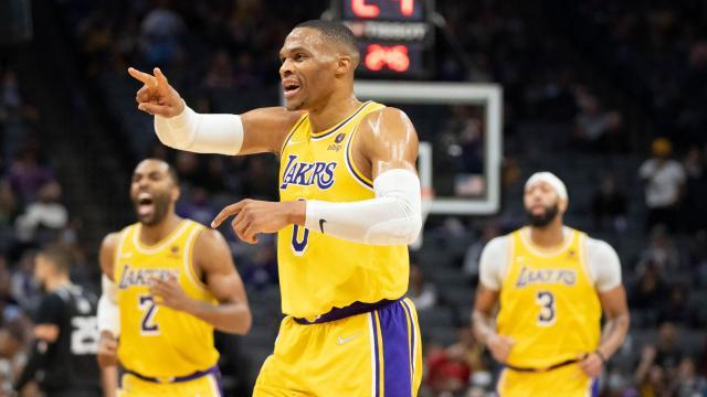 雷竞技英雄联盟-杜兰特留队湖人怎么办？送走韦少仍是第一选择